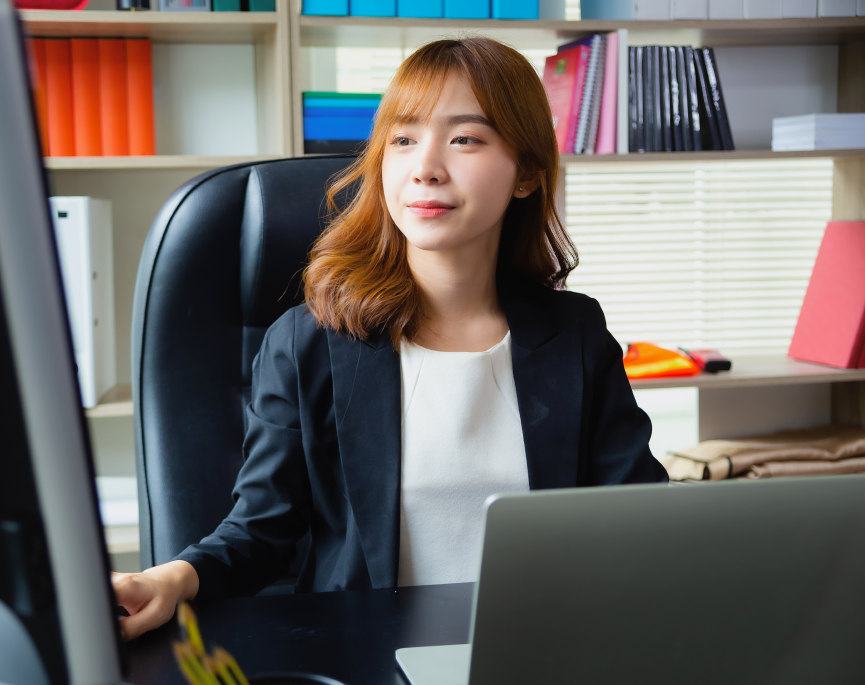 office lady working